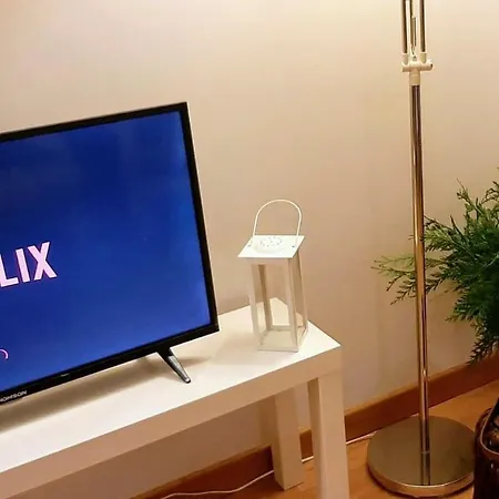 Atico Con Terraza, Plaza America アパート ヴィーゴ