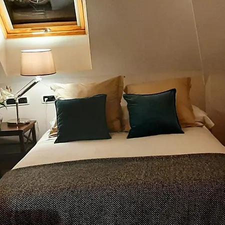 Apartment Atico Con Terraza, Plaza America