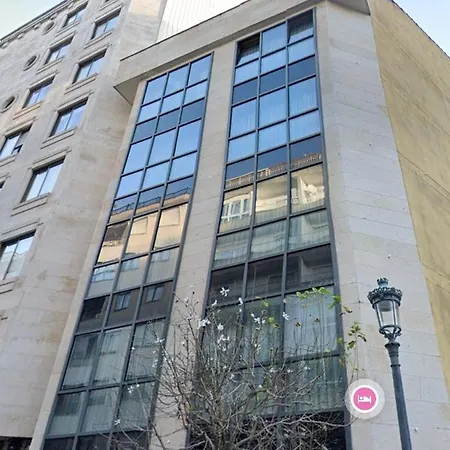 Atico Con Terraza, Plaza America Apartment