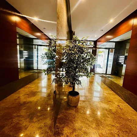 Atico Con Terraza, Plaza America Apartment Vigo